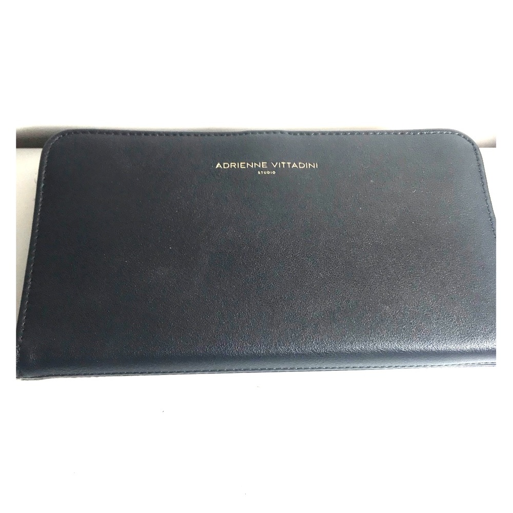 Wallet/clutch